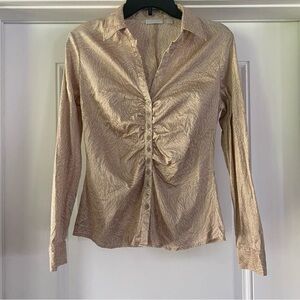 New York & Company Tan/Gold Button-Down Fitted Collared Shirt Size Medium